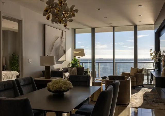 Photo 3 of Condo for sale at 3101 Bayshore Blvd #1503, Tampa, FL 33629 | MLS# TB8548706 | Listing updated on 2026-10-21
