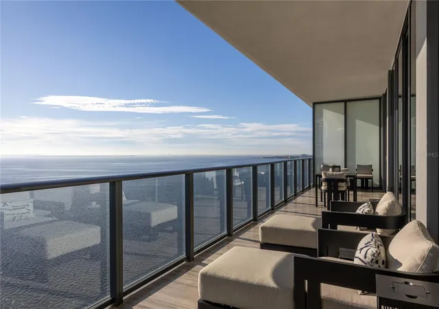 Photo 4 of Condo for sale at 3101 Bayshore Blvd #1503, Tampa, FL 33629 | MLS# TB8548706 | Listing updated on 2026-10-21