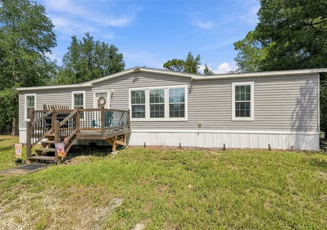 Manufactured home for sale at 15247 Loma Ave, SPRING HILL, FL 34610 | MLS# TB8548728