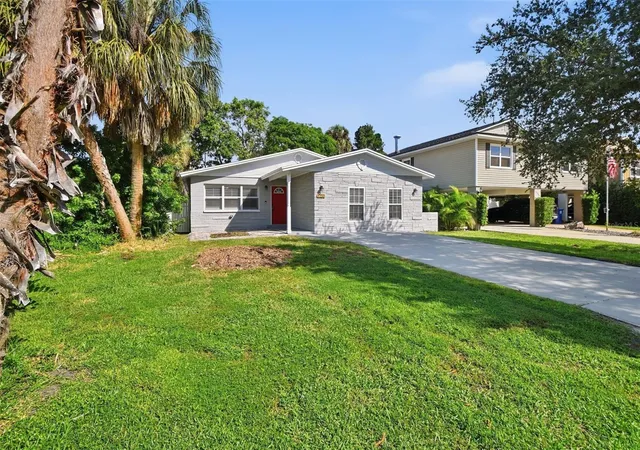 Photo 3 of Single family home for sale at 1751 Mississippi Ave Ne, Saint Petersburg, FL 33703 | MLS# O6441901 | Listing updated on 2026-10-21