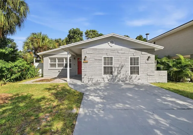 Photo 4 of Single family home for sale at 1751 Mississippi Ave NE, Saint Petersburg, FL 33703 | MLS# O6441901 | Listing updated on 2026-10-21