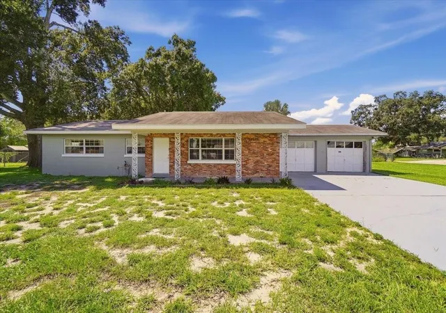 Photo 2 of Single family home for sale at 1945 8th Street Se, Winter Haven, FL 33880 | MLS# P4939891 | Listing updated on 2026-10-06
