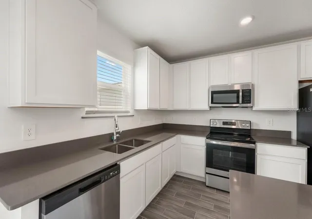 Photo 4 of Single family home for sale at 3096 Blue Bonnet Ln, Osteen, FL 32764 | MLS# V4951291 | Listing updated on 2026-09-17