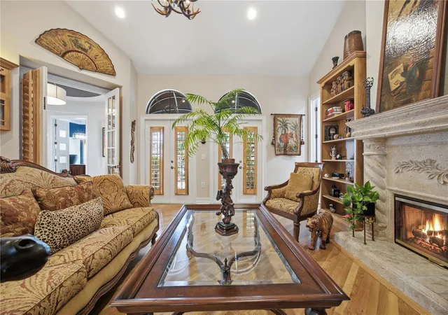 Photo 3 of Single family home for sale at 912 Croton Rd, Kissimmee, FL 34747 | MLS# S5157602 | Listing updated on 2026-09-29
