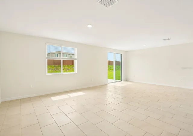 Photo 4 of Single family home for sale at 31469 Malbec Dr, Brooksville, FL 34602 | MLS# TB8548746 | Listing updated on 2026-10-06