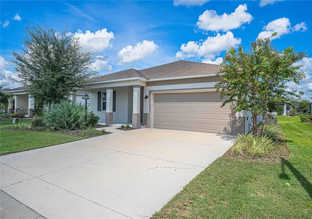 Photo 1 of Single family home for sale at 8949 Sw 76th Street, Ocala, FL 34481 | MLS# OM732298 | Listing updated on 2026-09-16
