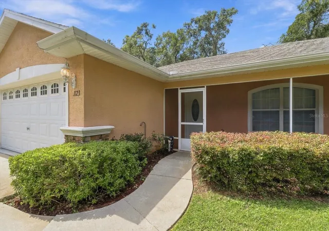 Photo 2 of Single family home for sale at 1123 Cornell Ter, Inverness, FL 34452 | MLS# OM732300 | Listing updated on 2026-09-16