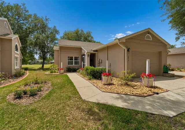 Photo 3 of Single family home for sale at 5213 Lochmead Ter, Zephyrhills, FL 33541 | MLS# TB8548751 | Listing updated on 2026-09-16