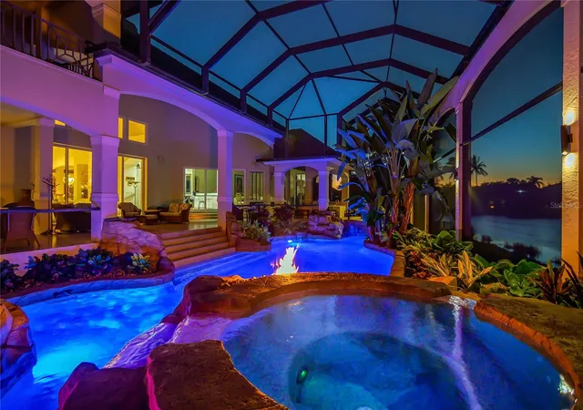Photo 1 of Mansion for sale at 27201 Ibis Cvs Ct, Bonita Springs, FL 34134 | MLS# O6441910 | Listing updated on 2026-10-25