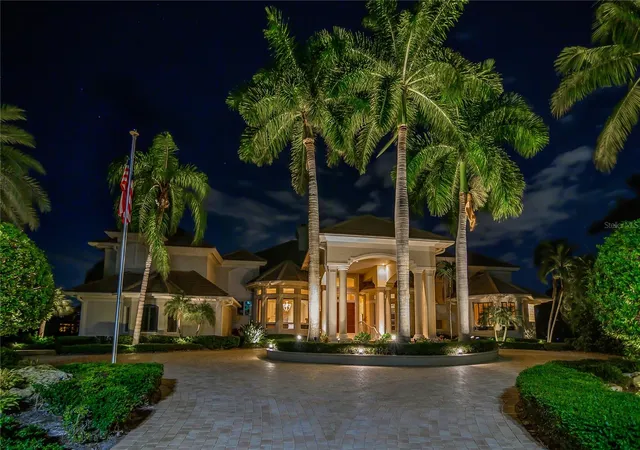 Photo 3 of Single family home for sale at 27201 Ibis Cvs Ct, Bonita Springs, FL 34134 | MLS# O6441910 | Listing updated on 2026-10-25