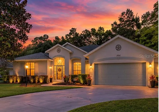 Photo 3 of Single family home for sale at 19341 Sw 82nd Place Rd, Dunnellon, FL 34432 | MLS# OM732301 | Listing updated on 2026-10-10