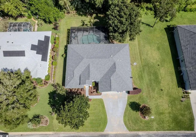 Photo 3 of Single family home for sale at 19341 SW 82nd Place Rd, Dunnellon, FL 34432 | MLS# OM732301 | Listing updated on 2026-09-19