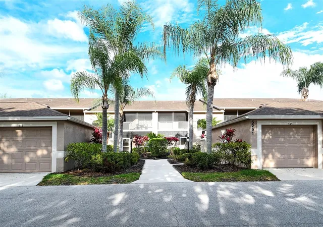 Photo 1 of Condo for sale at 5251 Mahogany Run Ave #525, Sarasota, FL 34241 | MLS# A4706134 | Listing updated on 2026-09-24