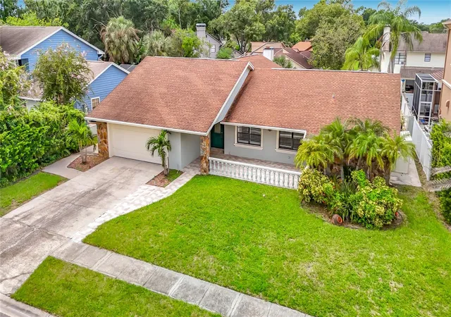 Photo 3 of Single family home for sale at 4608 Apple Ridge Ln, Tampa, FL 33624 | MLS# TB8548756 | Listing updated on 2026-09-30