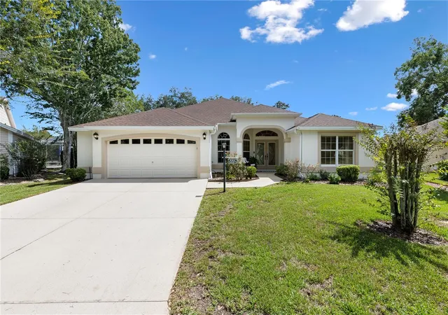 Photo 1 of Single family home for sale at 8018 SE 167th Hilltop Loop, The Villages, FL 32162 | MLS# G5117810 | Listing updated on 2026-09-27