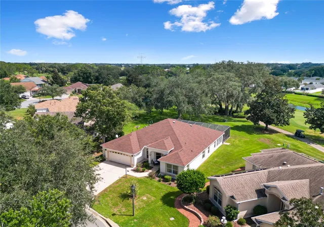 Photo 2 of Single family home for sale at 8018 SE 167th Hilltop Loop, The Villages, FL 32162 | MLS# G5117810 | Listing updated on 2026-09-27