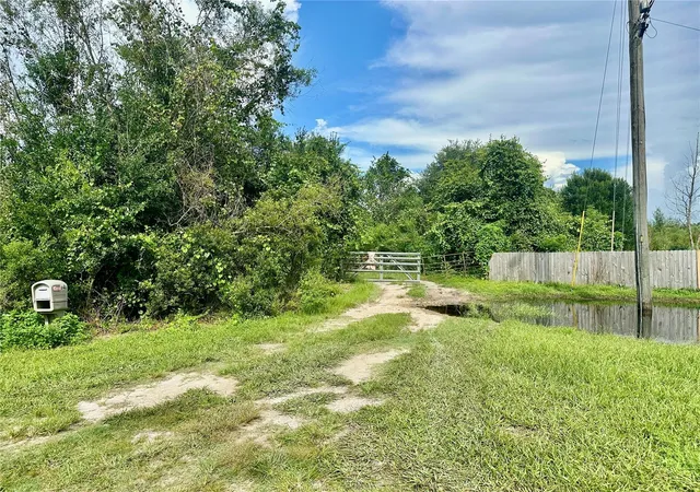 Photo 3 of Land for sale at 3340 Appalachian Trl, Polk City, FL 33868 | MLS# L4965079 | Listing updated on 2026-09-20