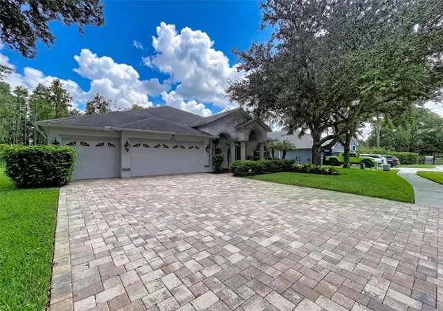 Photo 2 of Single family home for sale at 21422 Draycott Way, Land O Lakes, FL 34637 | MLS# W7889532 | Listing updated on 2026-09-25