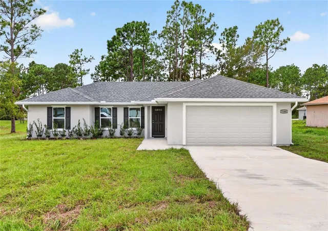 Single family home for sale at 7166 Hemlock Rd, OCALA, FL 34472 | MLS# OM732305