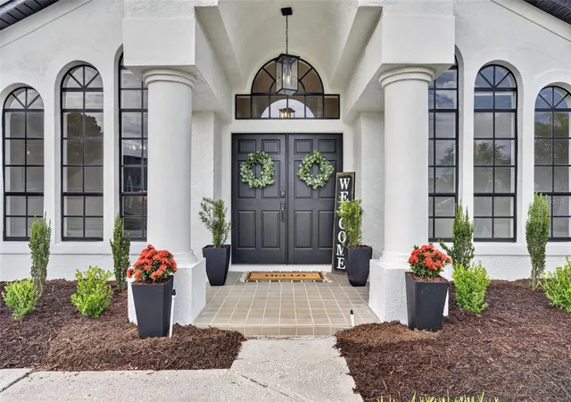 Photo 2 of Single family home for sale at 709 Hallowell Cir, Orlando, FL 32828 | MLS# O6441922 | Listing updated on 2026-09-23