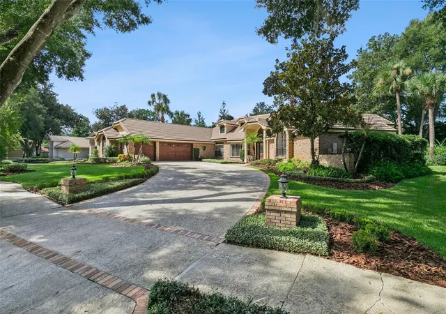 Photo 3 of Single family home for sale at 1375 Bristol Park Pl, Lake Mary, FL 32746 | MLS# O6441923 | Listing updated on 2026-10-07