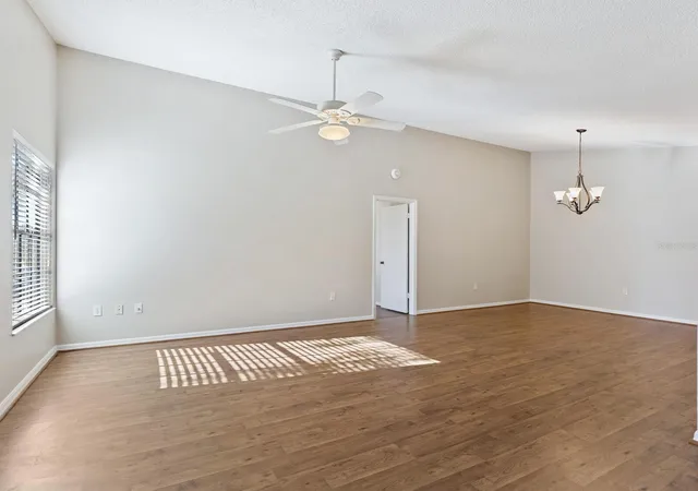 Photo 3 of House for sale at 4372 Trails Dr #15-1, Sarasota, FL 34232 | MLS# A4706150 | Listing updated on 2026-09-23