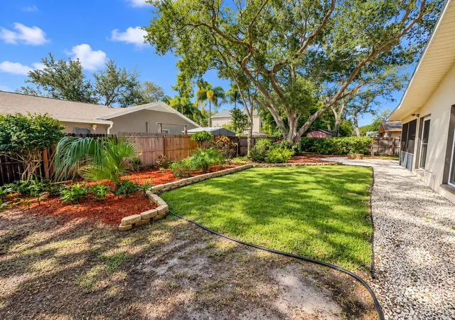Photo 3 of Single family home for sale at 1000 Rosetree Ln, Tarpon Springs, FL 34689 | MLS# TB8548767 | Listing updated on 2026-09-17