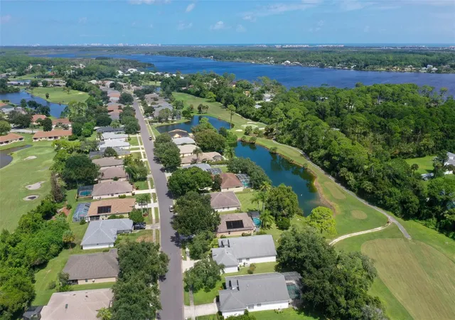 Photo 4 of Single family home for sale at 2612 Turnbull Ests Dr, New Smyrna Beach, FL 32168 | MLS# NS1089262 | Listing updated on 2026-09-19
