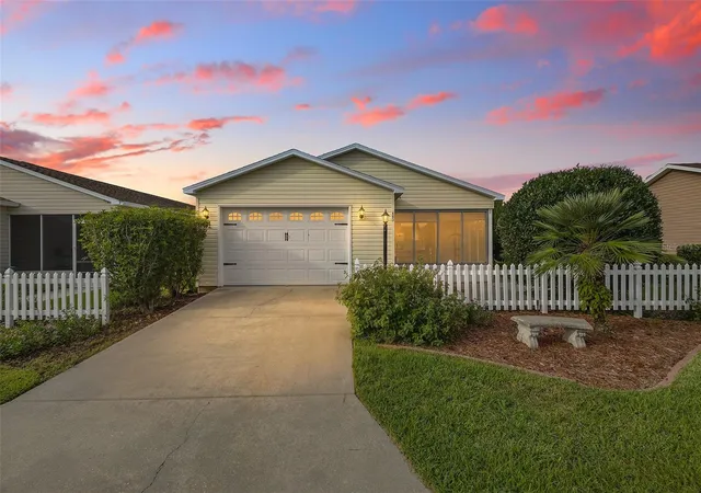 Photo 1 of Single family home for sale at 481 Hildalgo Dr, The Villages, FL 32159 | MLS# G5117814 | Listing updated on 2026-09-20