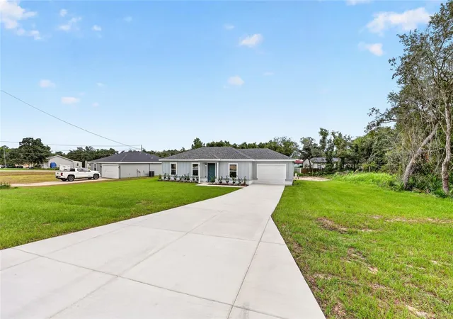 Photo 3 of Single family home for sale at 85 Olive Rd, Ocala, FL 34472 | MLS# OM732306 | Listing updated on 2026-09-16