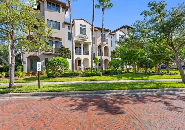 Townhouse for sale at 4815 Yacht Clb Dr #103, TAMPA, FL 33616 | MLS# TB8548775