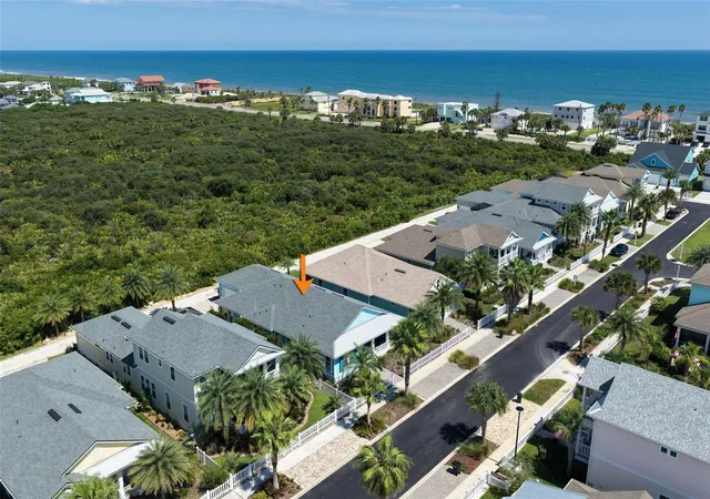 Photo 3 of Single family home for sale at 8 Hidden Treasure Dr, Palm Coast, FL 32137 | MLS# FC321460 | Listing updated on 2026-10-28
