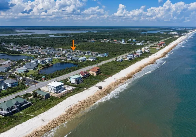 Photo 3 of Single family home for sale at 8 Hidden Treasure Dr, Palm Coast, FL 32137 | MLS# FC321460 | Listing updated on 2026-10-28