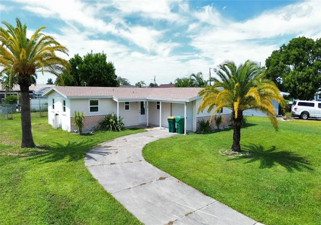 Photo 3 of Single family home for sale at 160 Francis Dr Ne, Port Charlotte, FL 33952 | MLS# A4706153 | Listing updated on 2026-09-29