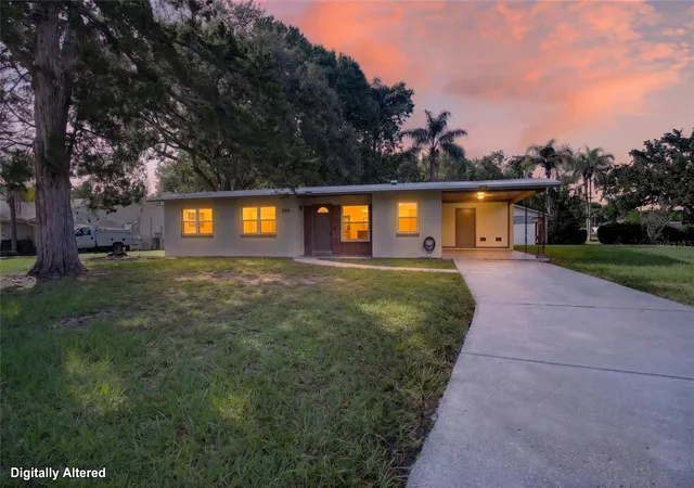 Photo 2 of Single family home for sale at 399 Beth Dr, Sanford, FL 32771 | MLS# O6441937 | Listing updated on 2026-09-20