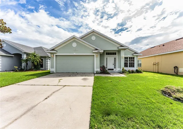 Photo 1 of Sale Pending at 6852 Shadowcast Ln, Lakeland, FL 33813 | MLS# L4965083 | Listing updated on 2026-09-22
