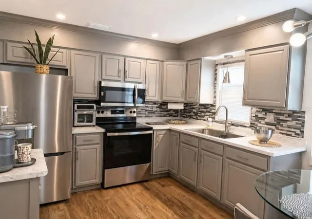 Photo 2 of Single family home for sale at 12201 Se 86th Court, Belleview, FL 34420 | MLS# O6441941 | Listing updated on 2026-09-17