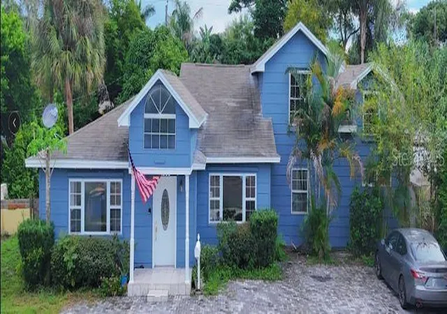 Photo 1 of Single family home for sale at 1655 Drew St, Clearwater, FL 33755 | MLS# W7889540 | Listing updated on 2026-10-05