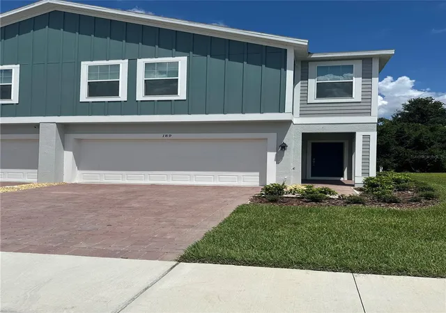 Photo 1 of Townhouse for sale at 189 Glass Onion Dr, Howey In The Hills, FL 34737 | MLS# O6441954 | Listing updated on 2026-10-03
