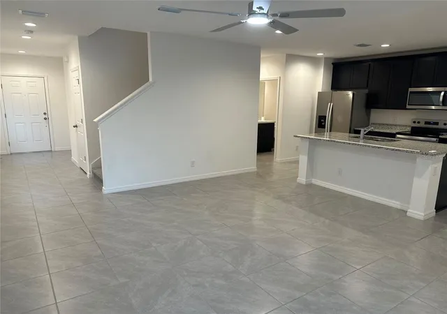 Photo 3 of Townhouse for sale at 189 Glass Onion Dr, Howey In The Hills, FL 34737 | MLS# O6441954 | Listing updated on 2026-10-03