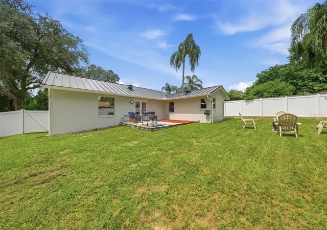 Photo 4 of Single family home for sale at 116 Lillian St, Minneola, FL 34715 | MLS# G5117824 | Listing updated on 2026-09-26