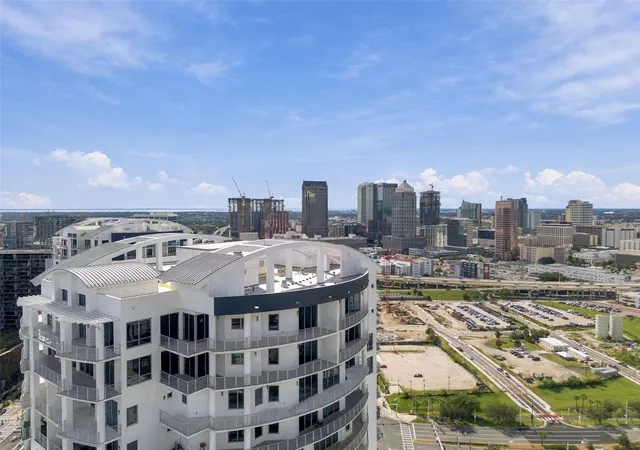 Listing Photo 2 - Condo for sale in building located at 1209 E Cumberland Ave, Tampa, FL 33602 - Unit #2901