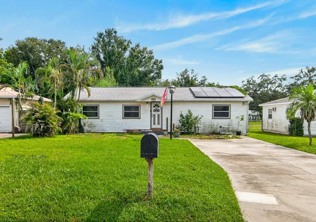 Single family home for sale at 5260 43rd Avenue N, Saint Petersburg, FL 33709 | MLS# TB8548813