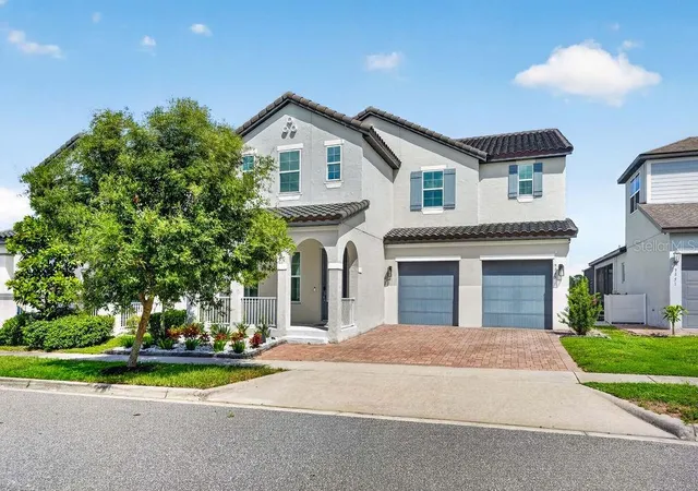 Photo 2 of Single family home for sale at 9845 Emerald Berry Dr, Winter Garden, FL 34787 | MLS# O6441968 | Listing updated on 2026-09-19