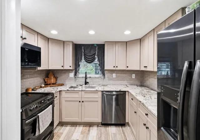 Photo 3 of Condo for sale at 704 Oakgrove Dr #226D, Brandon, FL 33510 | MLS# TB8548828 | Listing updated on 2026-09-19