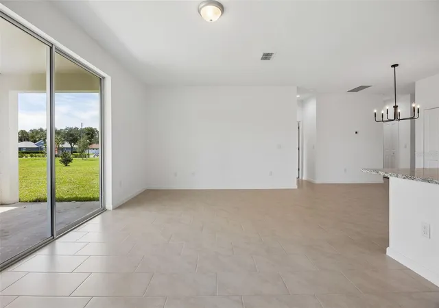 Photo 4 of Single family home for sale at 3776 Watercliff Cir, Grand Island, FL 32735 | MLS# O6441977 | Listing updated on 2026-09-21