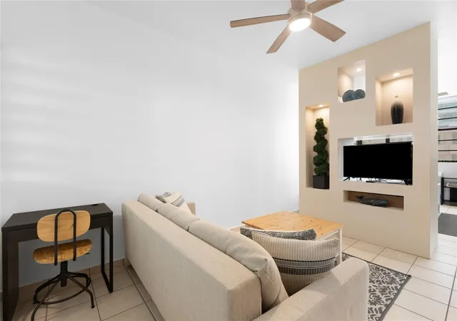 Photo 3 of Condo for sale at 1020 Ashford Ave #116, San Juan, PR 00907 | MLS# PR9124188 | Listing updated on 2026-09-16