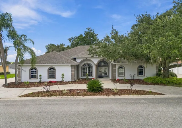 Photo 1 of Single family home for sale at 850 Hanover Way, Lakeland, FL 33813 | MLS# L4965087 | Listing updated on 2026-10-08