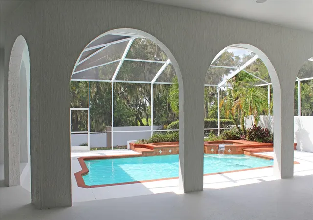 Photo 2 of Single family home for sale at 850 Hanover Way, Lakeland, FL 33813 | MLS# L4965087 | Listing updated on 2026-10-08