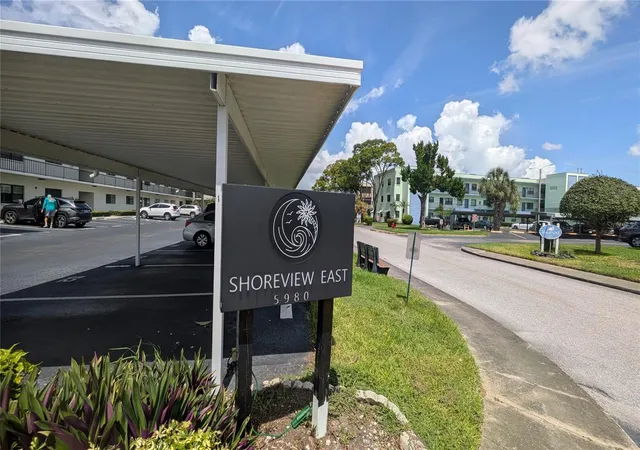 Condo for sale at 5980 Ter Park Dr N #206, Saint Petersburg, FL 33709 | MLS# OM732316